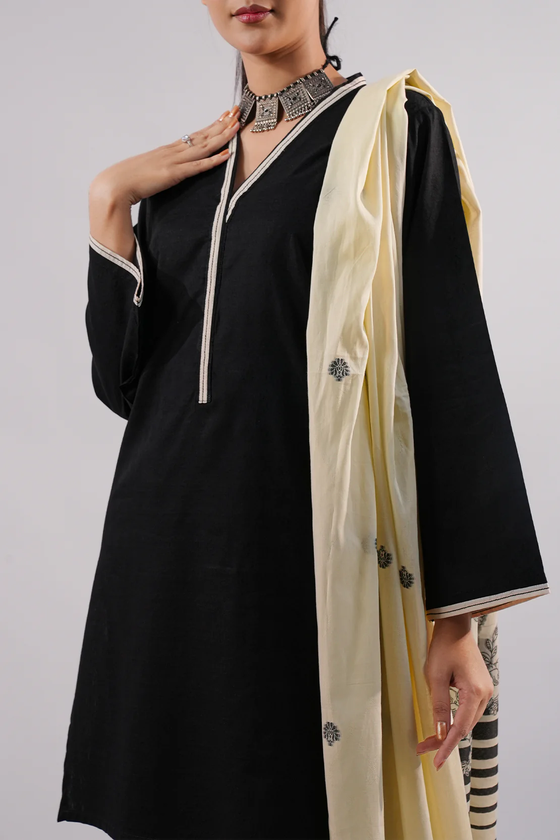 Cotton Jacquard Stitched 3 Piece - Image 3