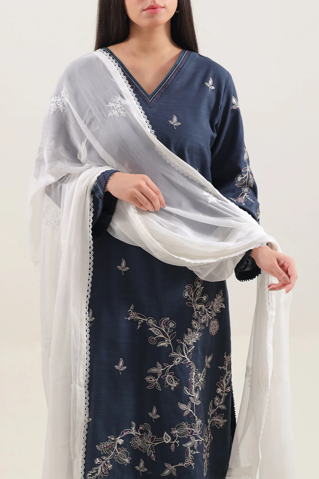Embroidered Chiffon Dupatta - Image 4