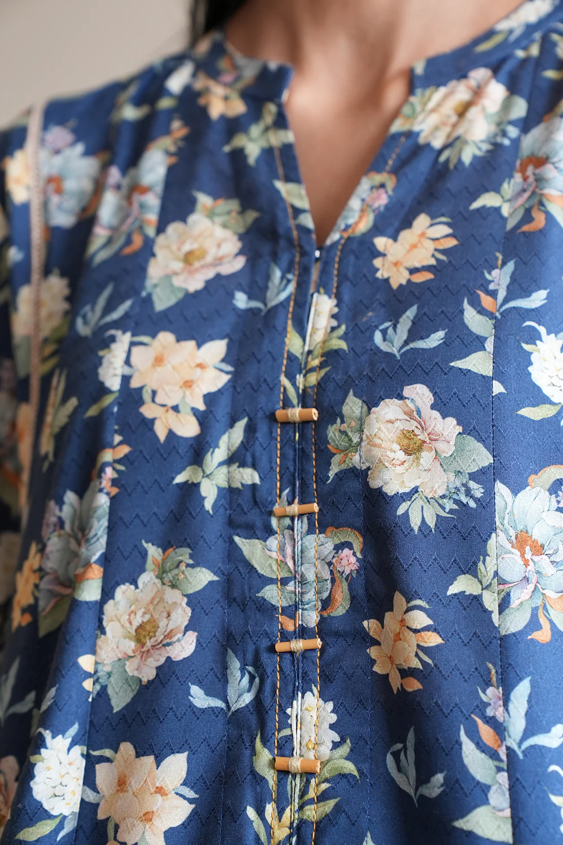Cotton Jacquard Stitched 3 Piece - Image 5