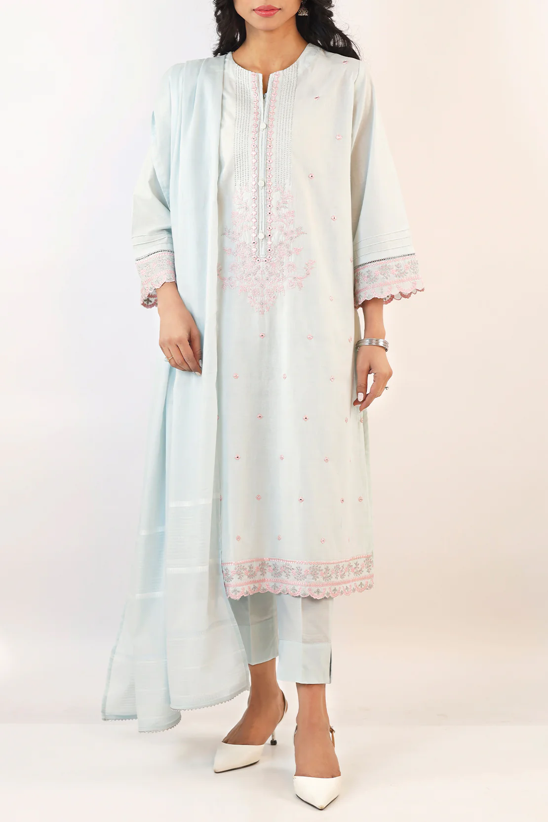 Embroidered Cotton Jacquard Stitched 3 Piece - Image 2