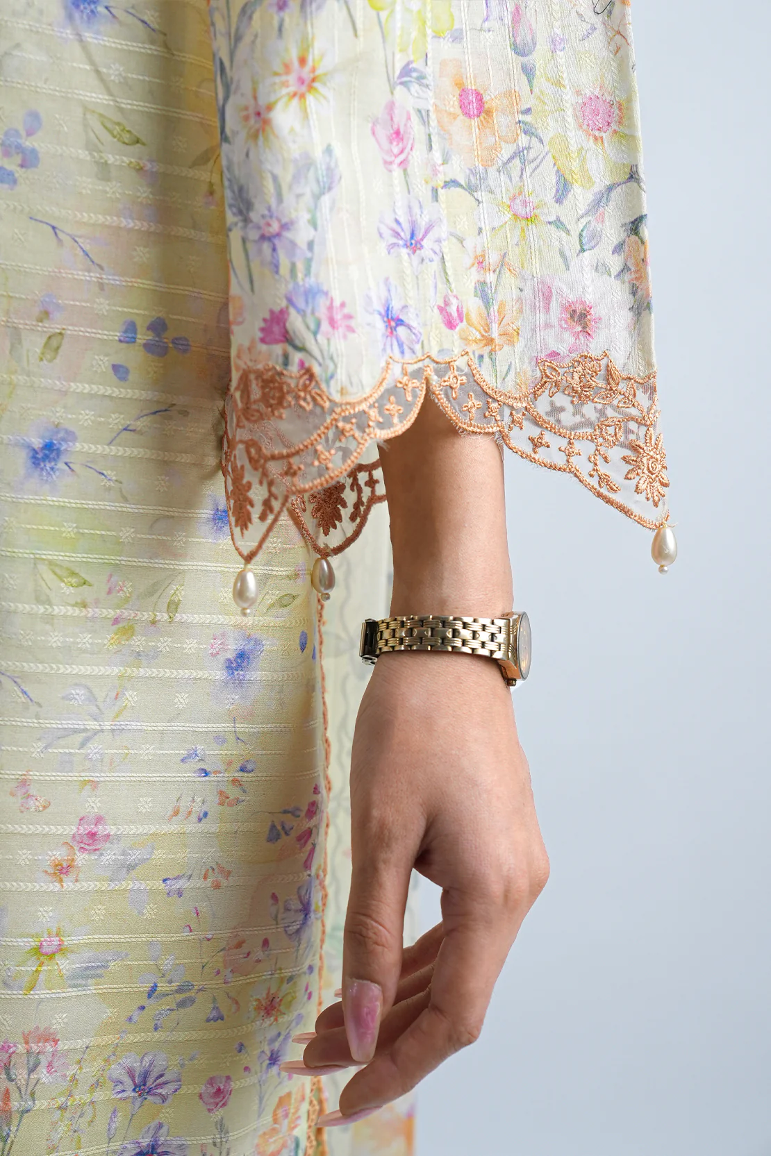 Embroidered Cotton Jacquard Stitched 3 Piece (Chiffon Dupatta) - Image 7