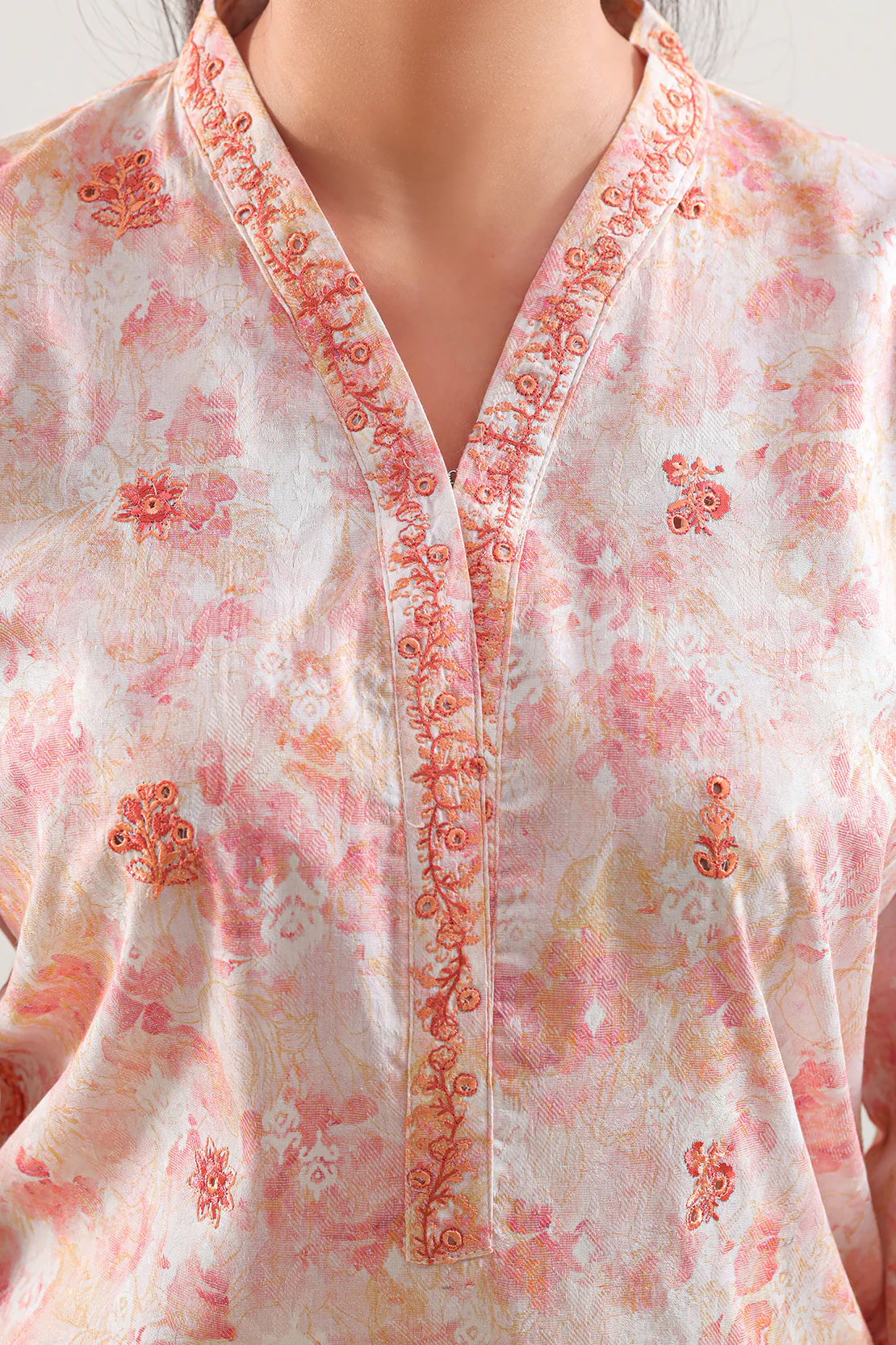 Embroidered Cotton Jacquard Stitched 3 Piece - Image 3