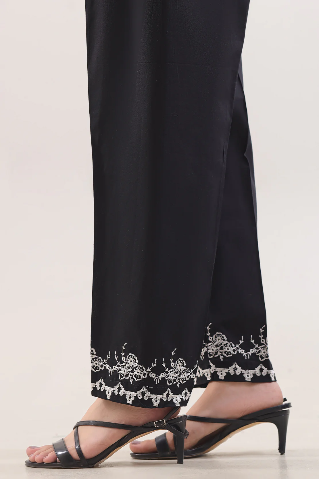 Embroidered Cotton Pant - Image 2
