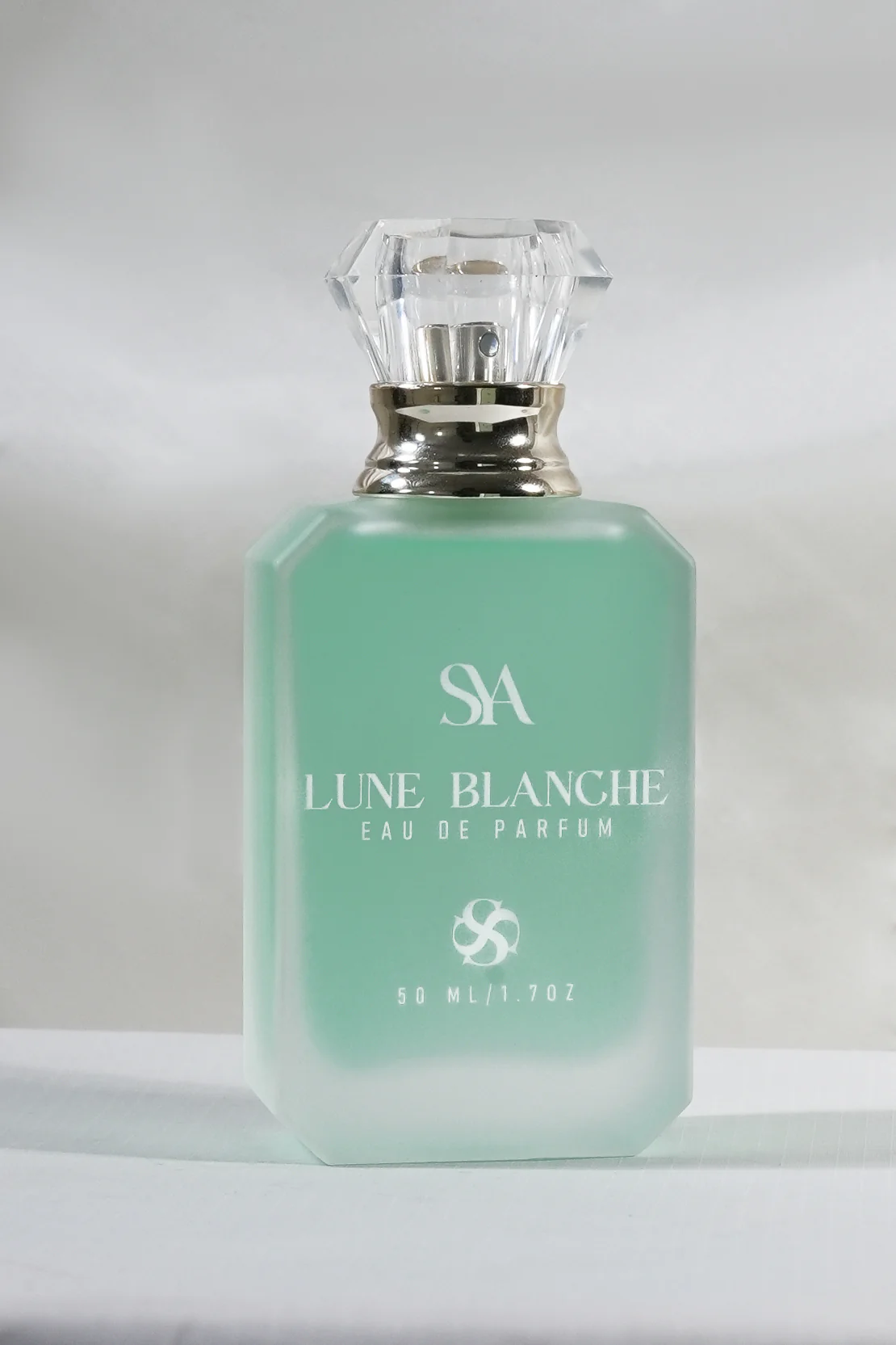 Lune Blanche Perfume - Image 3