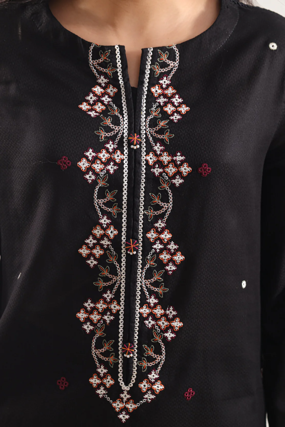 Luxury Pret Embroidered Cotton Jacquard Stitched 3 Piece - Image 4