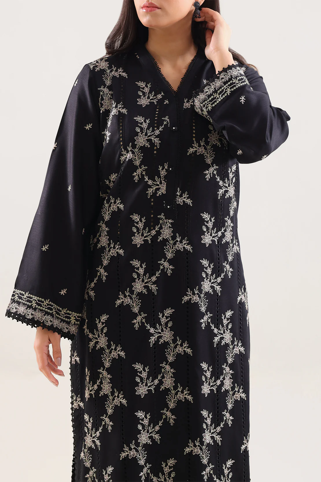 Luxury Pret Embroidered Pashmina Stitched 3 Piece - Image 2