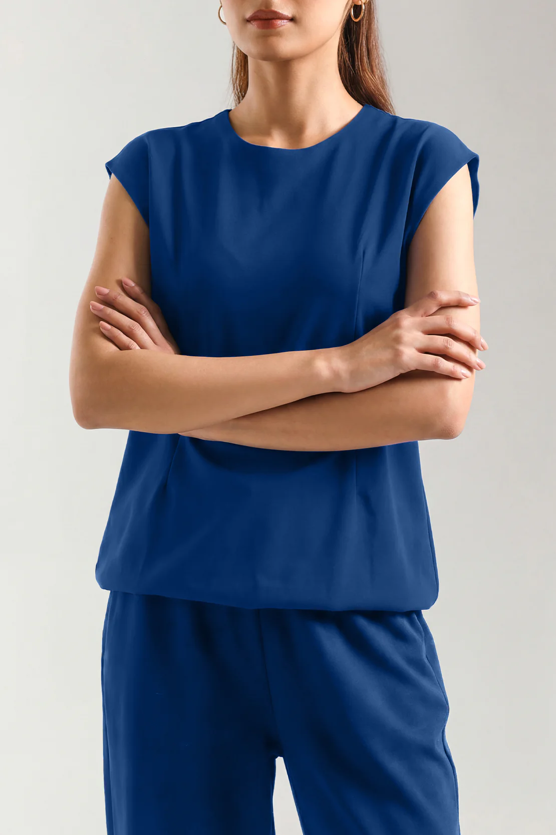 Minimal Fitted Knit Top - Image 2