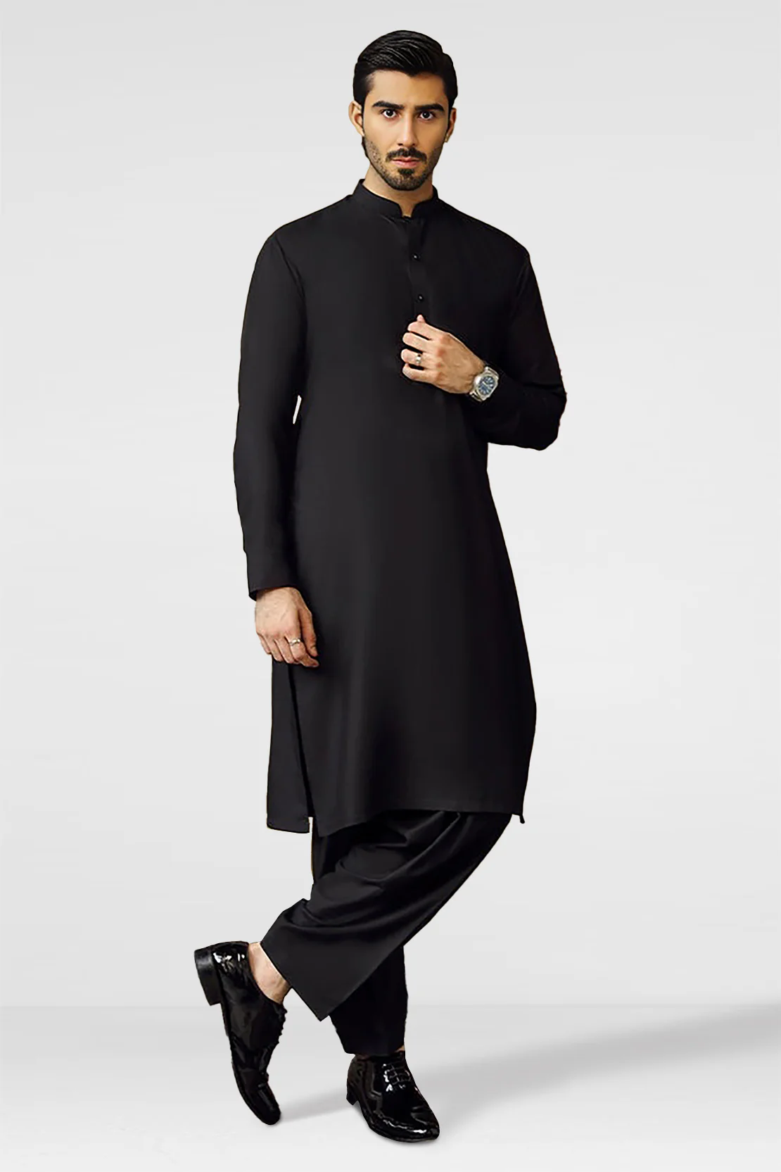 Premium Blended Wear Stitched Suit