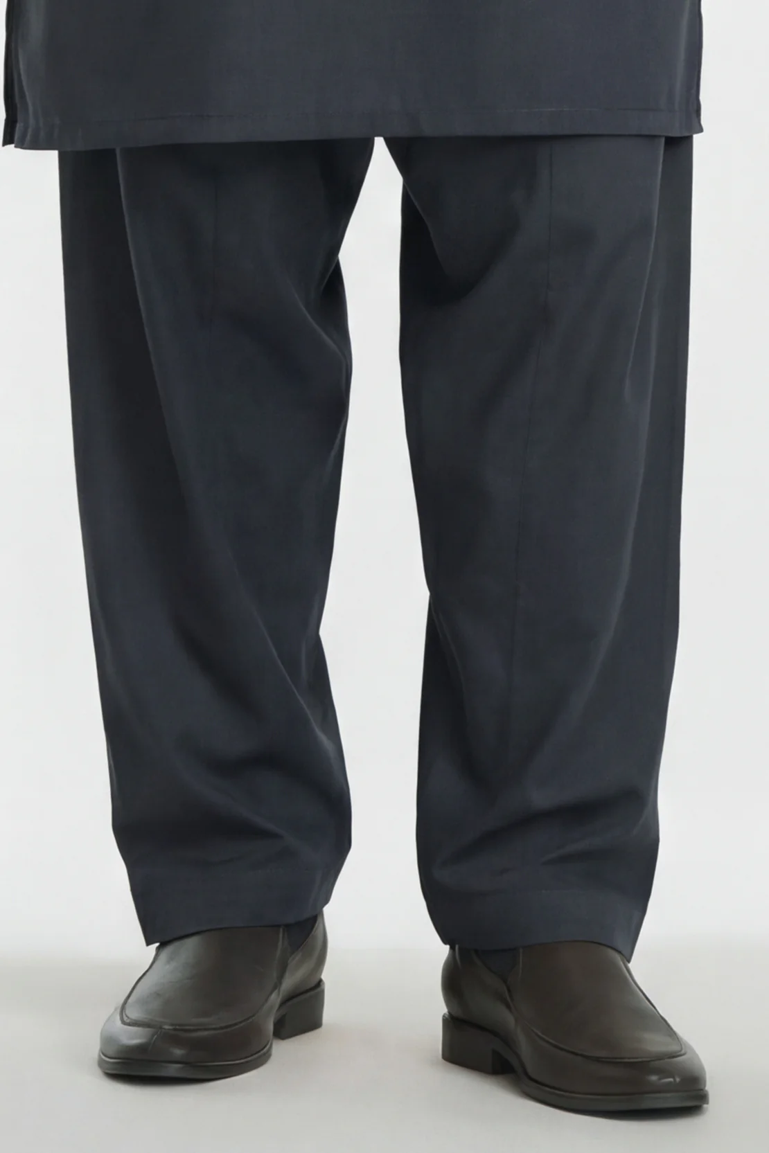 Premium Blended Wear Stitched Suit - Image 4