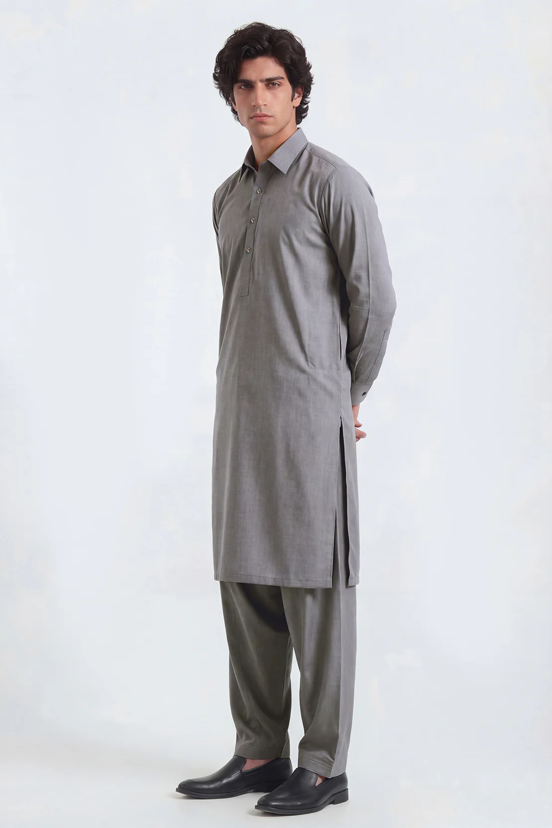 Premium Blended Wear Stitched Suit - Image 2