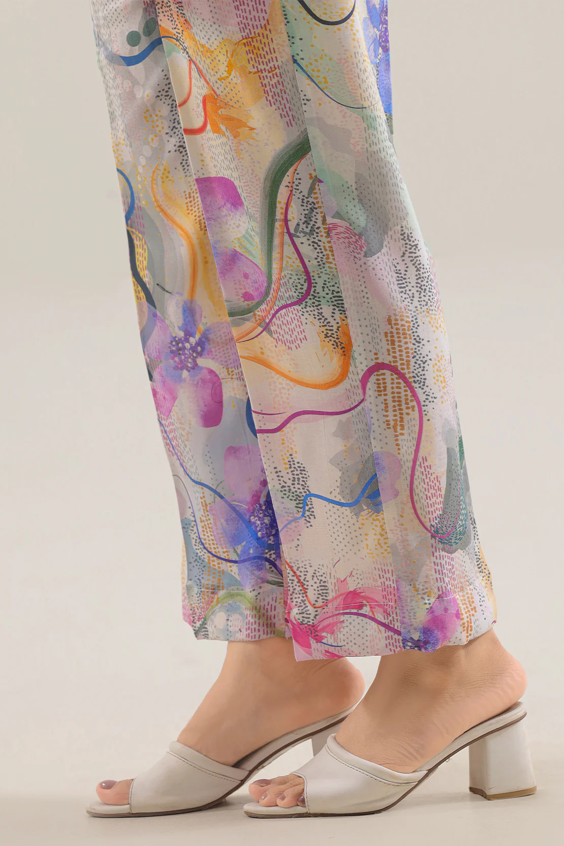 Printed Arabic Lawn Stitched 2 Piece (Shirt/Trouser) - Image 5