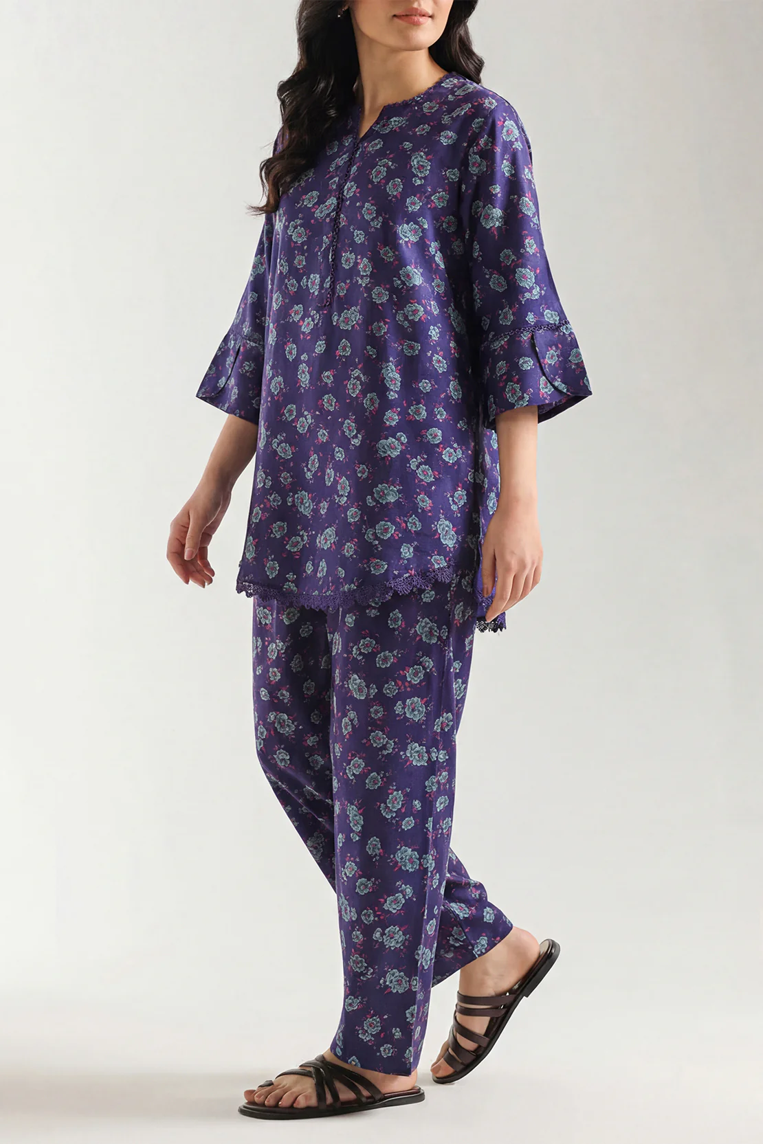 Printed Arabic Lawn Stitched 2 Piece (Shirt/Trouser)