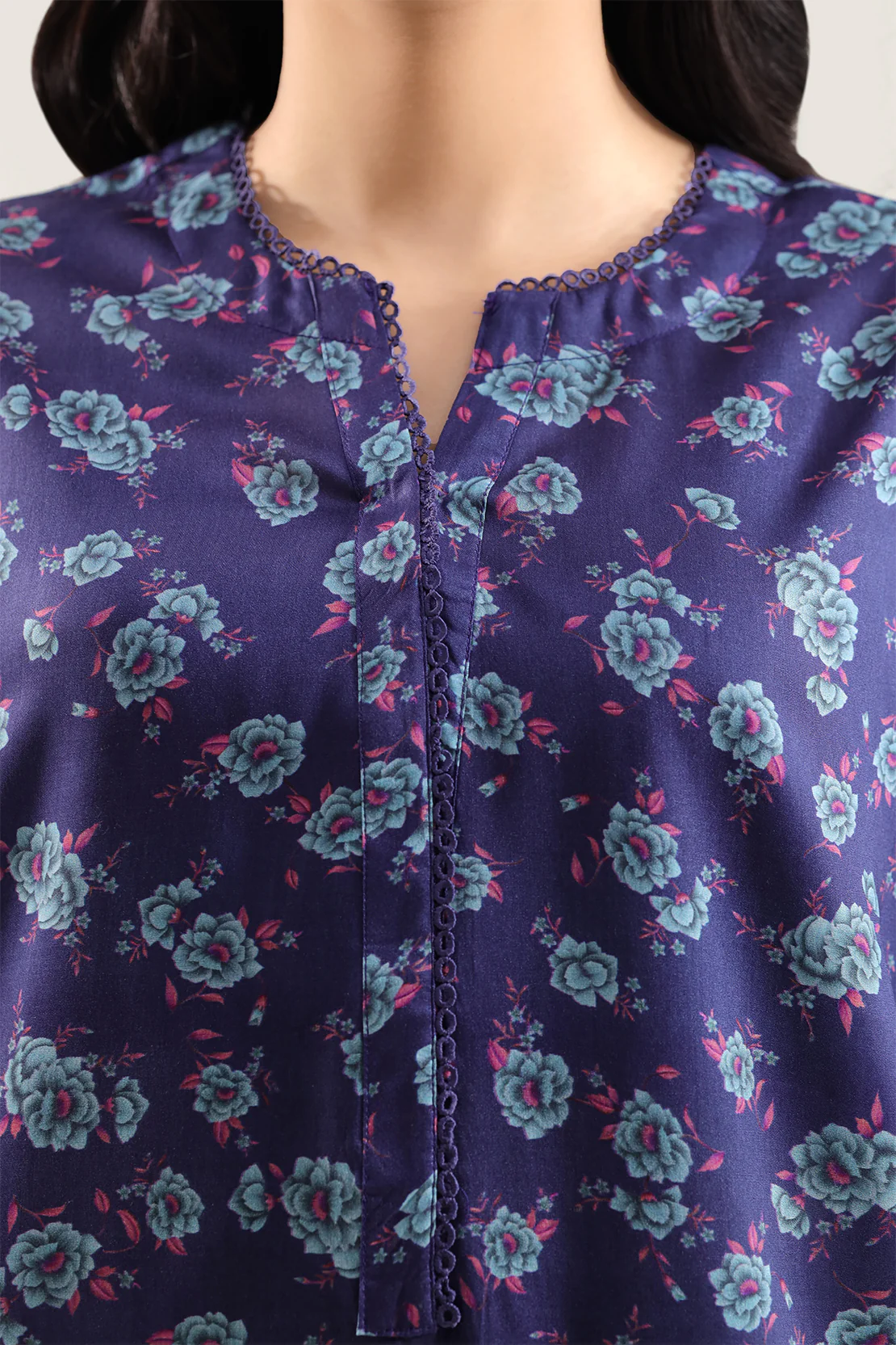 Printed Arabic Lawn Stitched 2 Piece (Shirt/Trouser) - Image 3