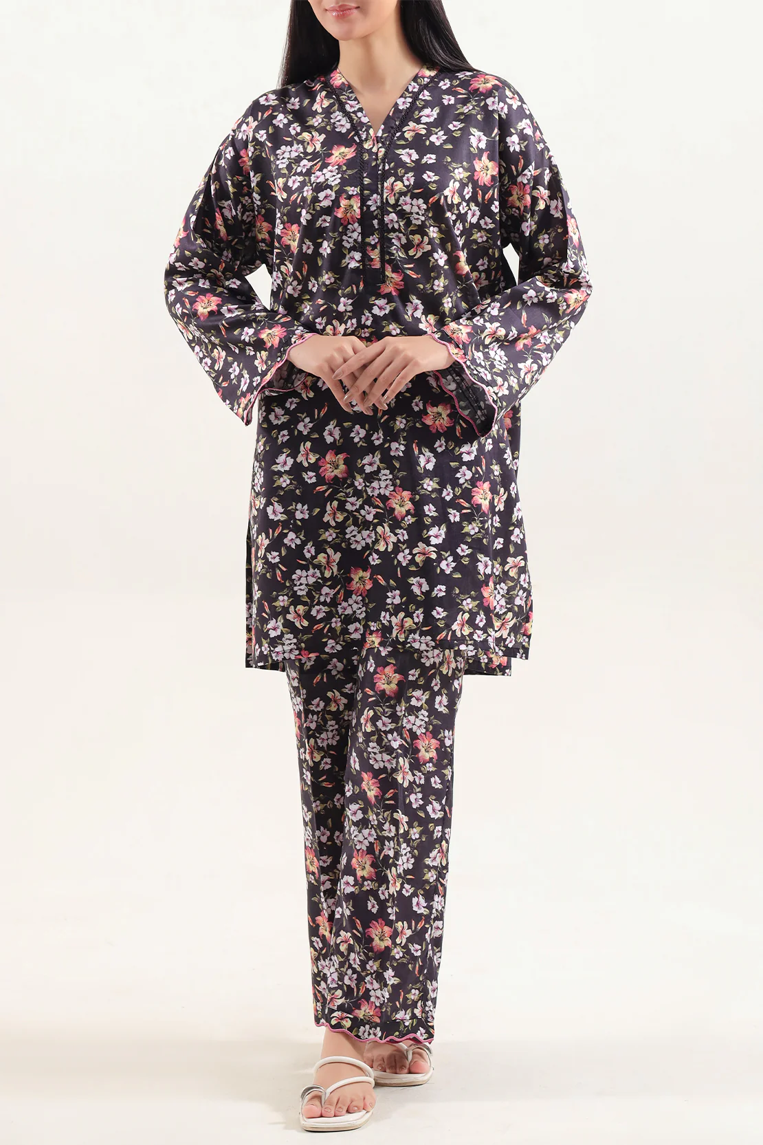 Printed Arabic Lawn Stitched 2 Piece (Shirt/Trouser)
