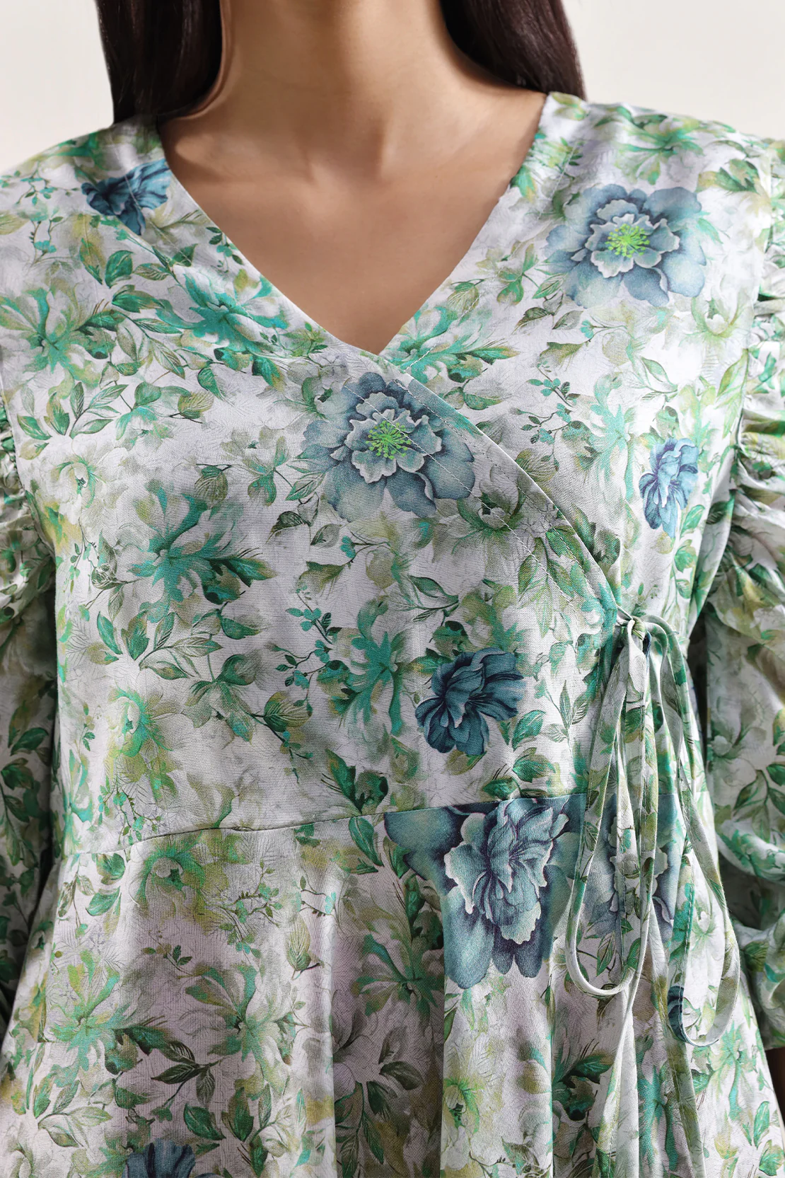 Printed Arabic Lawn Stitched Dress - Image 4