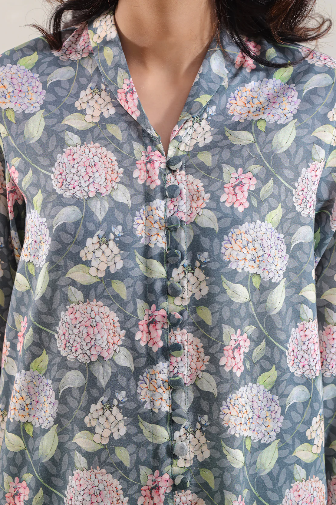 Printed Arabic Lawn Stitched Shirt - Image 4