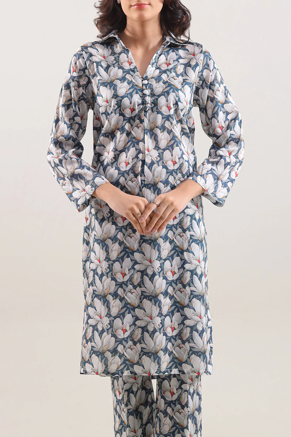Printed Arabic Lawn Stitched Shirt - Image 2