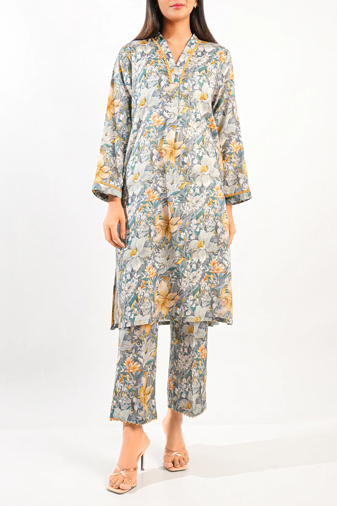 Printed Arabic Lawn Stitched Shirt - Image 4