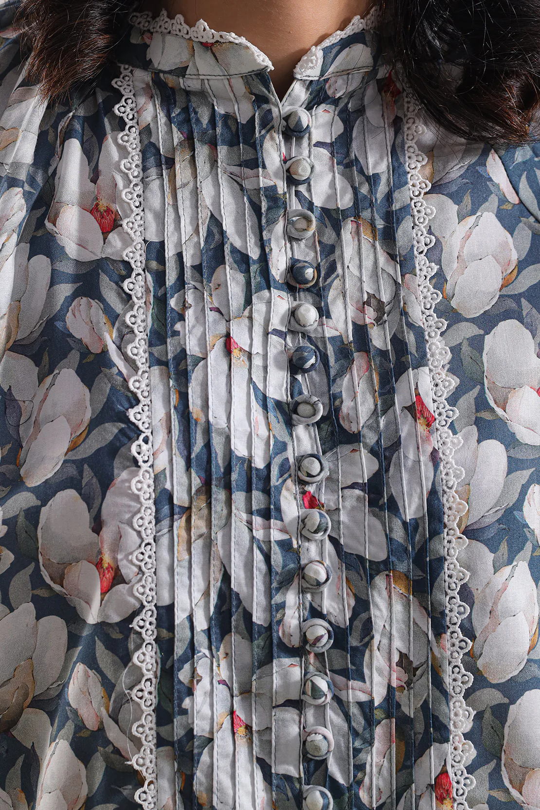 Printed Arabic Lawn Stitched Shirt - Image 4