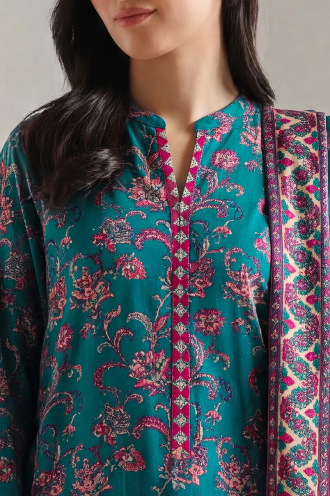 Printed Arabic Linen Stitched 3 Piece - Image 4