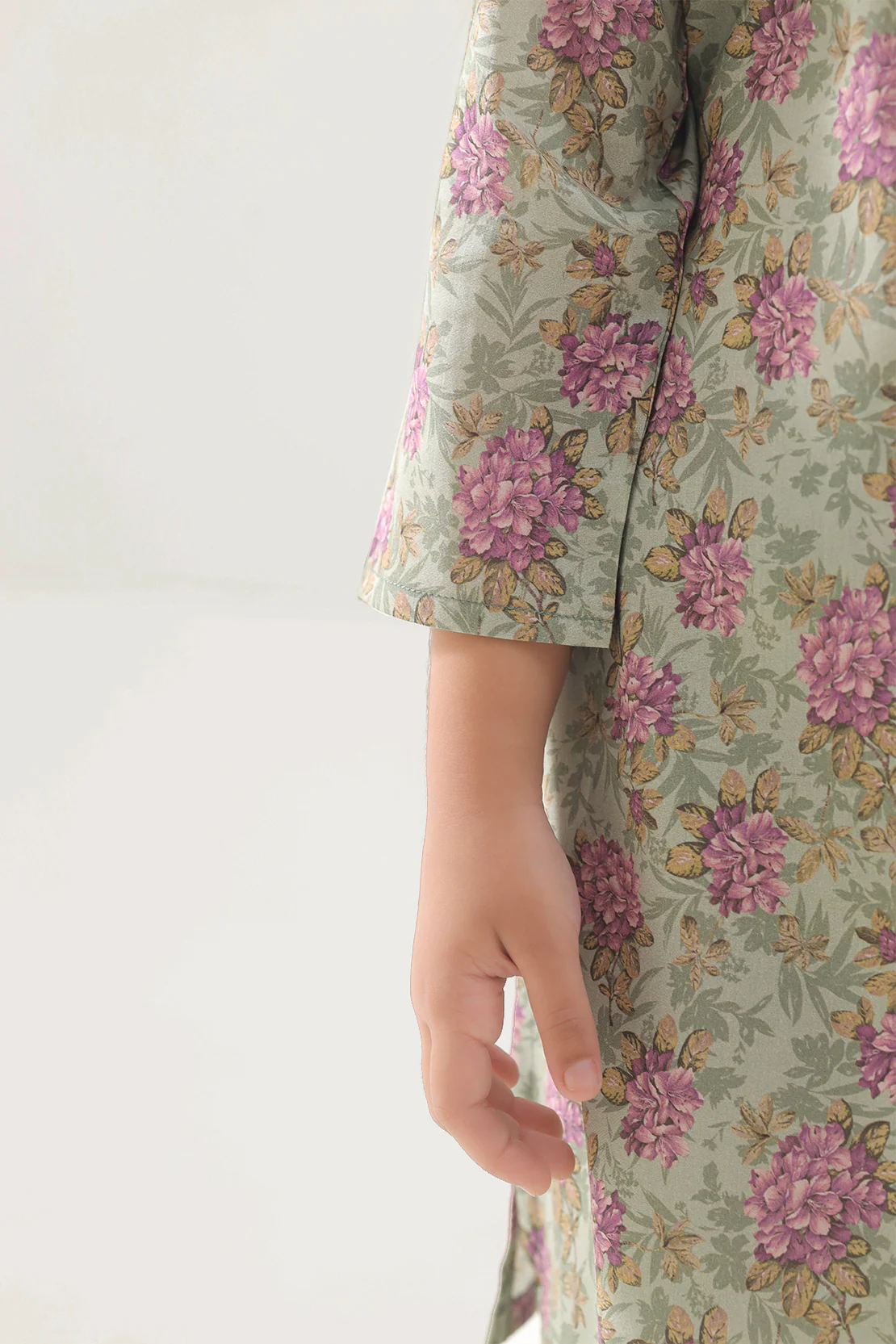 Printed Arabic Premium Lawn Stitched 2 Piece (Shirt/Trouser) For Kids - Image 5