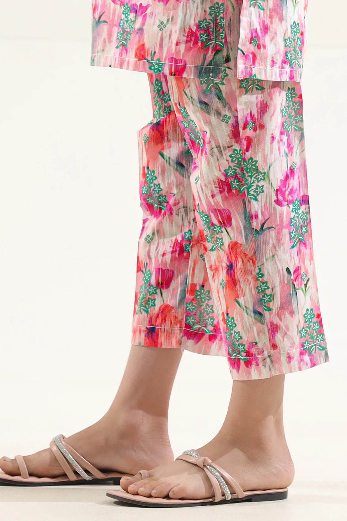 Printed Cambric Pant For Kids - Image 2