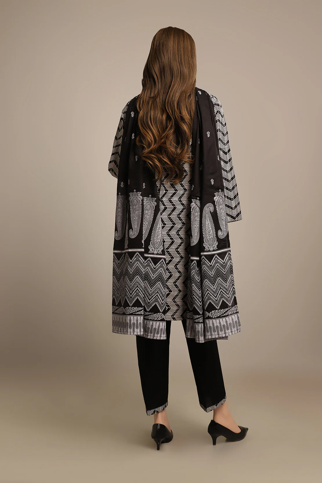 Printed Cambric Stitched 3 Piece - Image 2