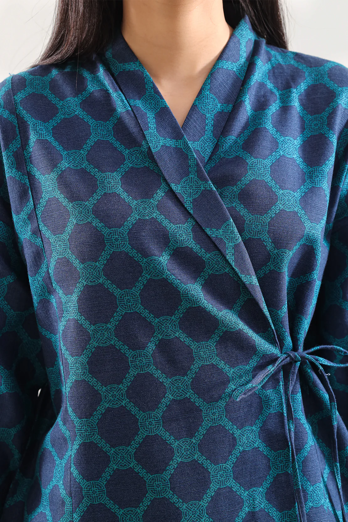 Printed Warm Khaddar Stitched 2 Piece (Shirt/Trouser) - Image 4
