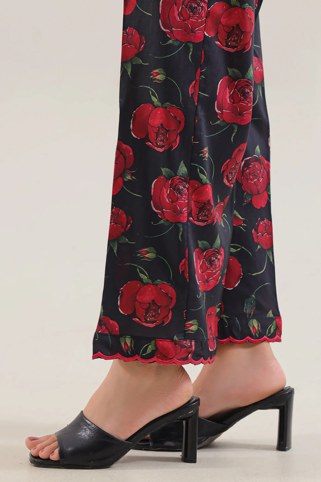 Printed Embroidered Arabic Premium Lawn Stitched 2 Piece (Shirt/Trouser) - Image 6