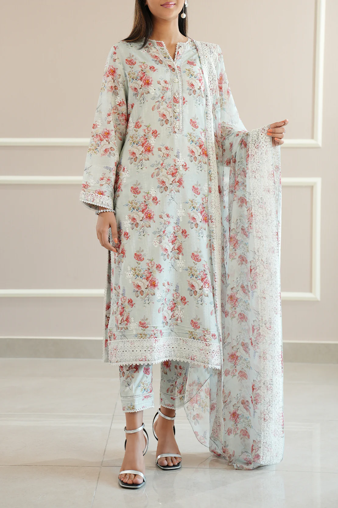 Printed Embroidered Cotton Jacquard Stitched 3 Piece - Image 2