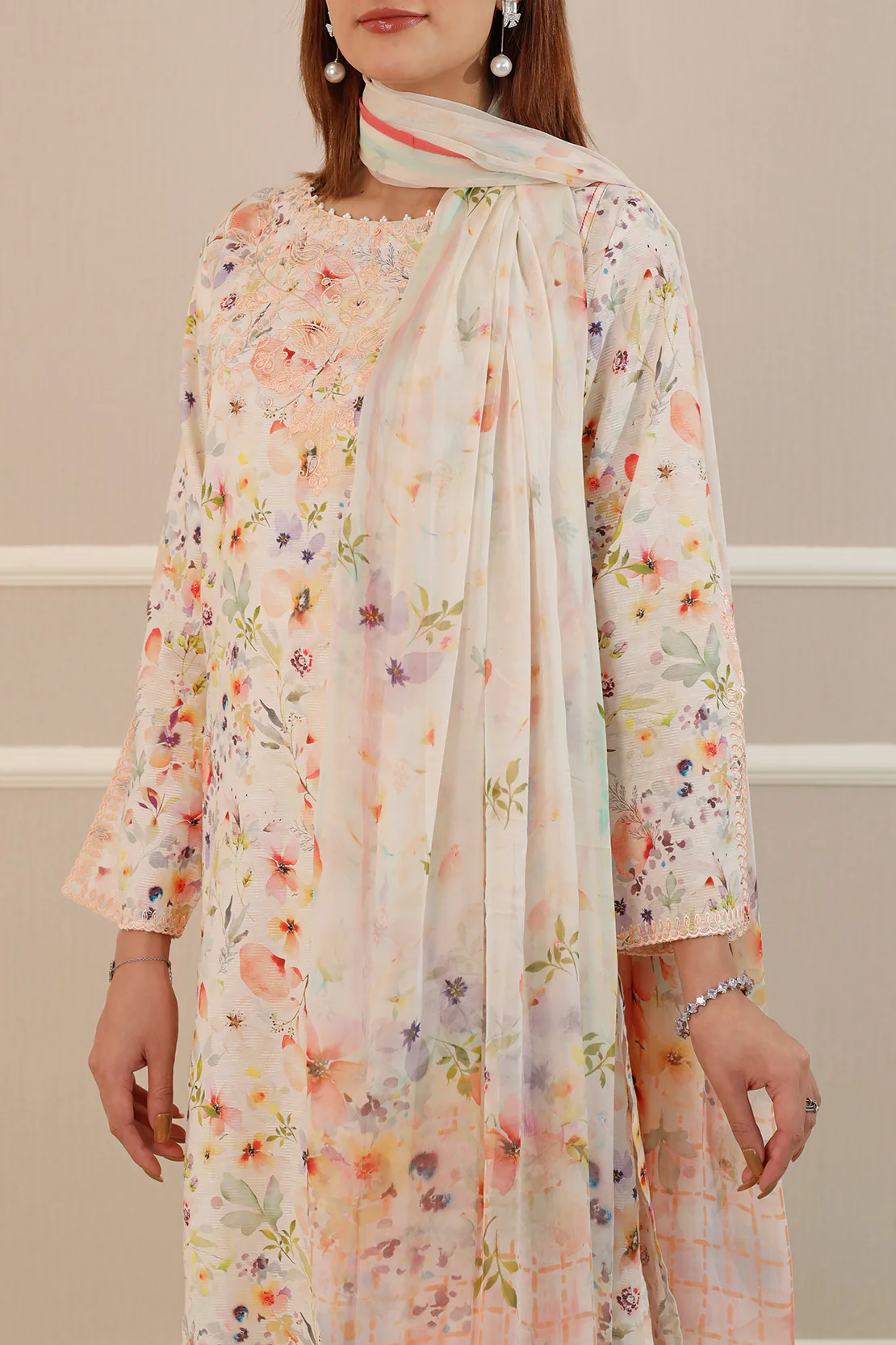 Printed Embroidered Cotton Jacquard Stitched 3 Piece - Image 5