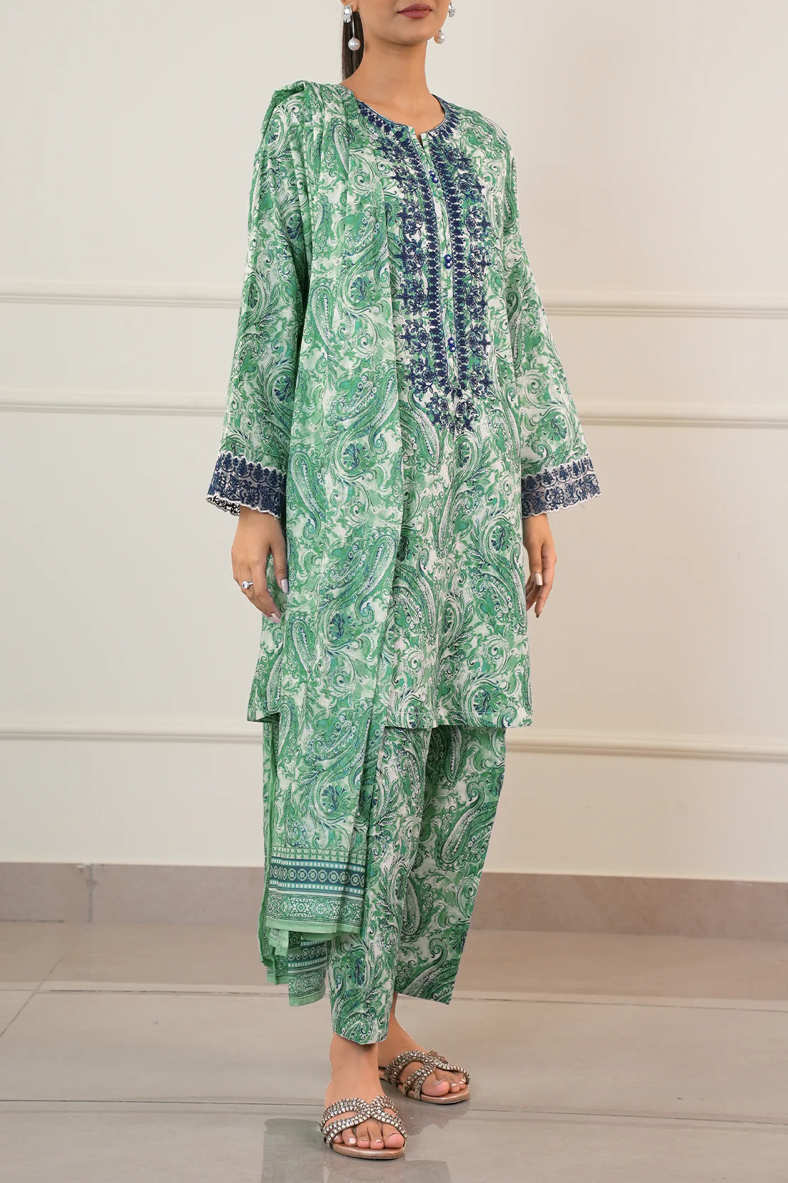 Printed Embroidered Lawn Stitched 3 Piece - Image 3