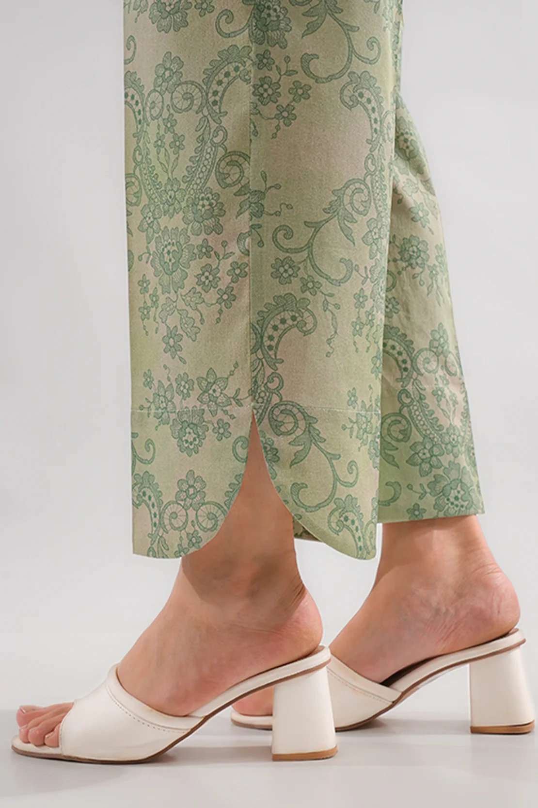 Printed Embroidered Stitched Lawn 3 Piece - Image 6