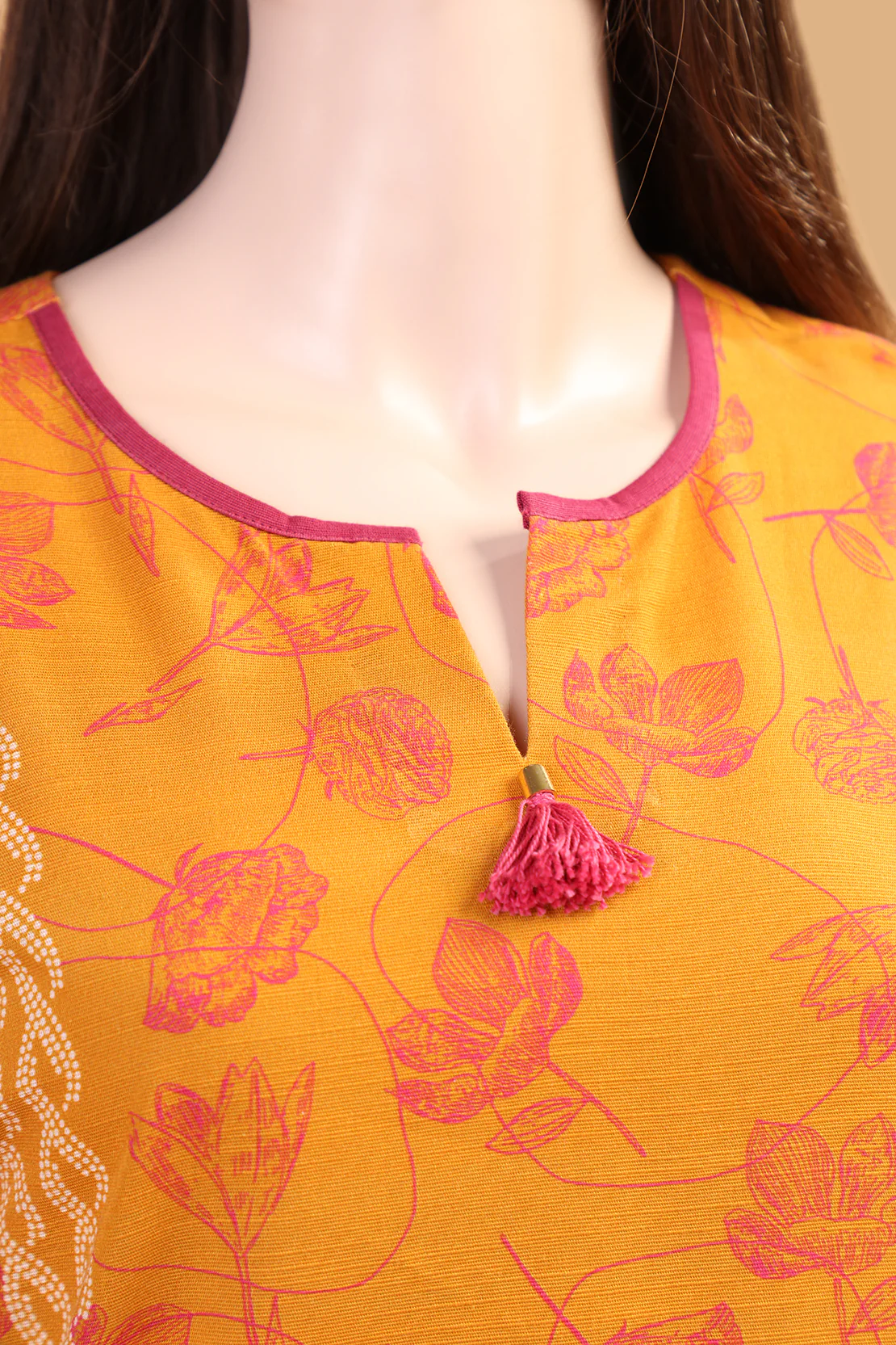 Unstitched Printed Warm Khaddar 3 Piece - Image 3