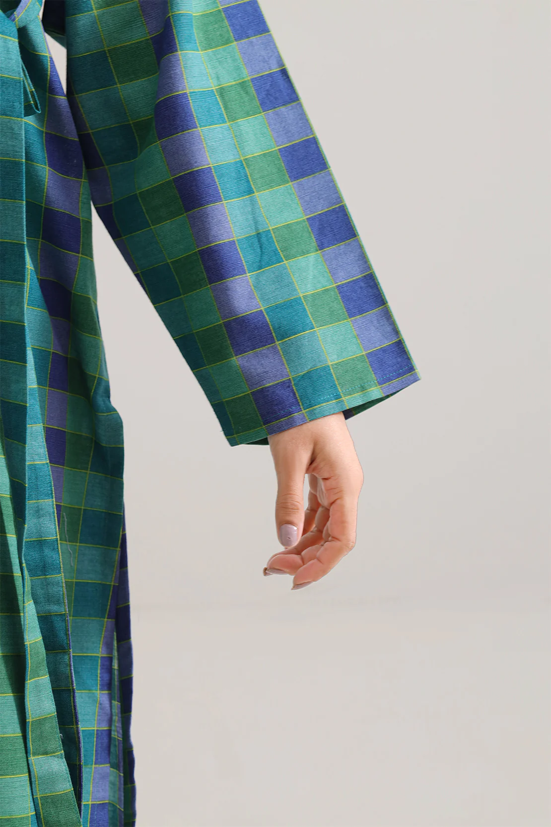 Printed Khaddar Stitched 2 Piece (Shirt/Trouser) - Image 5
