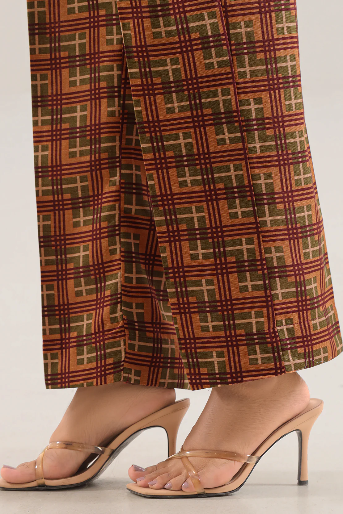 Printed Khaddar Stitched 2 Piece (Shirt/Trouser) - Image 6