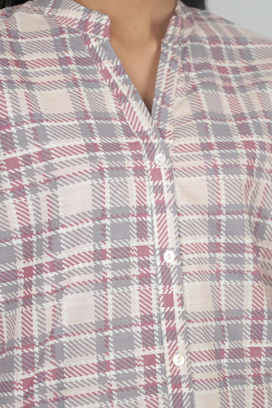 Printed Khaddar Stitched 2 Piece (Shirt/Trouser) - Image 3