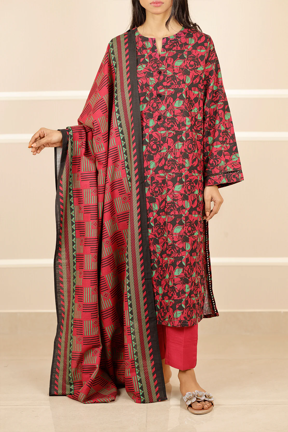 Printed Khaddar Stitched 2 Piece (Shirt/Trouser) - Image 2