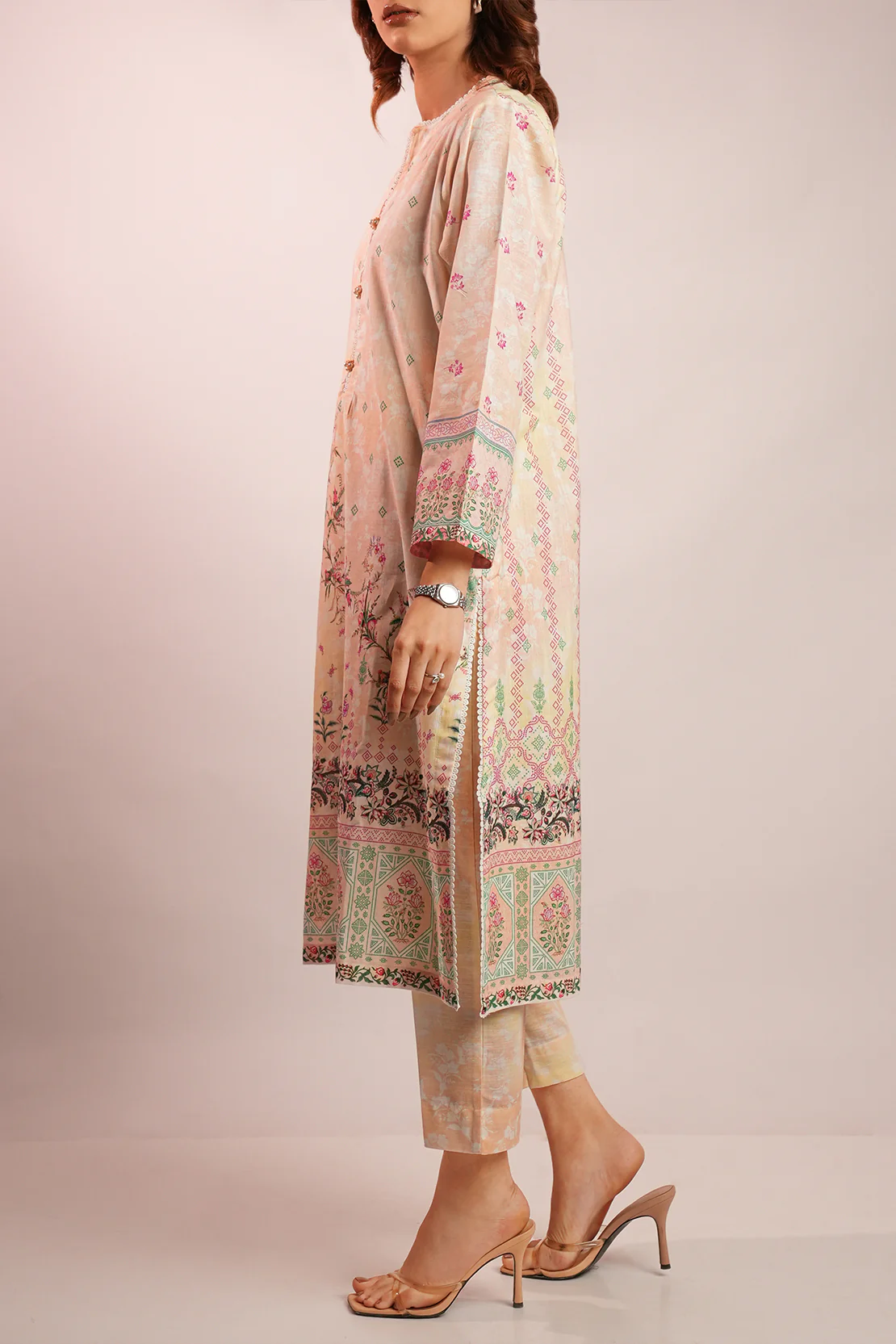 Printed Khaddar Stitched 2 Piece (Shirt/Trouser) - Image 3