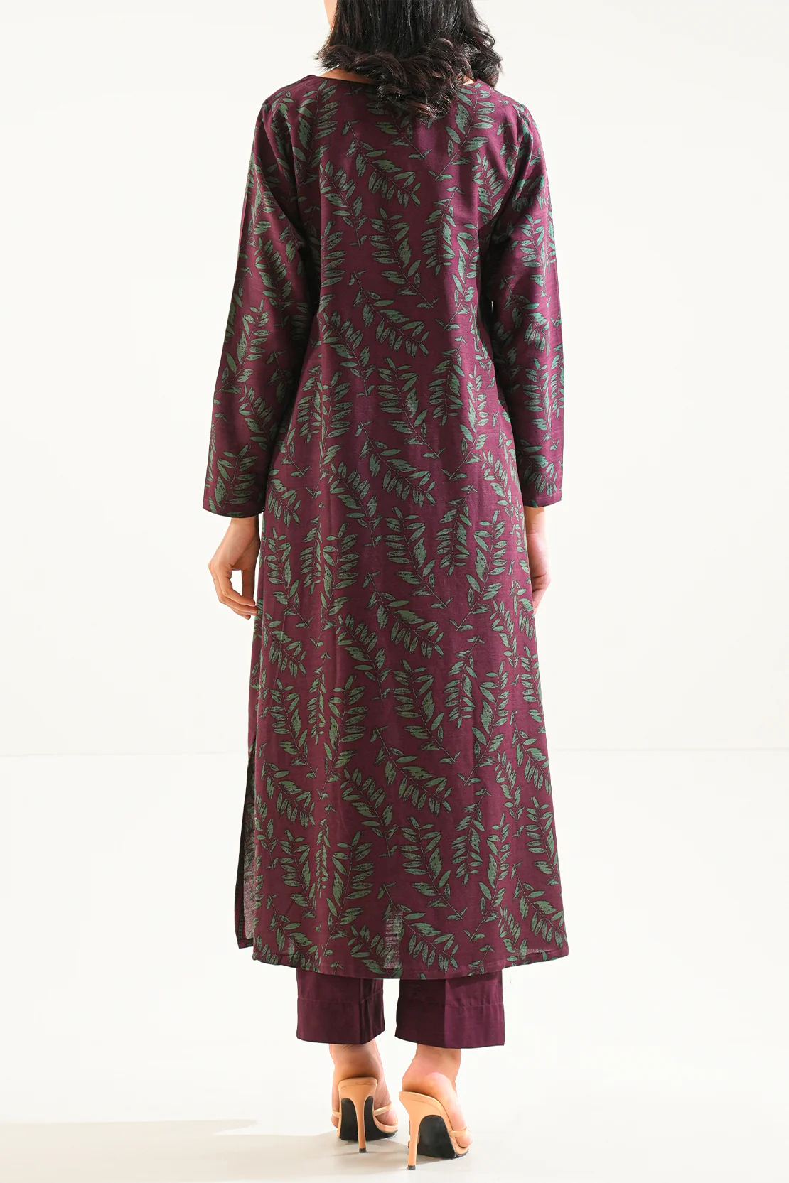Printed Khaddar Stitched 2 Piece (Shirt/Trouser) - Image 5