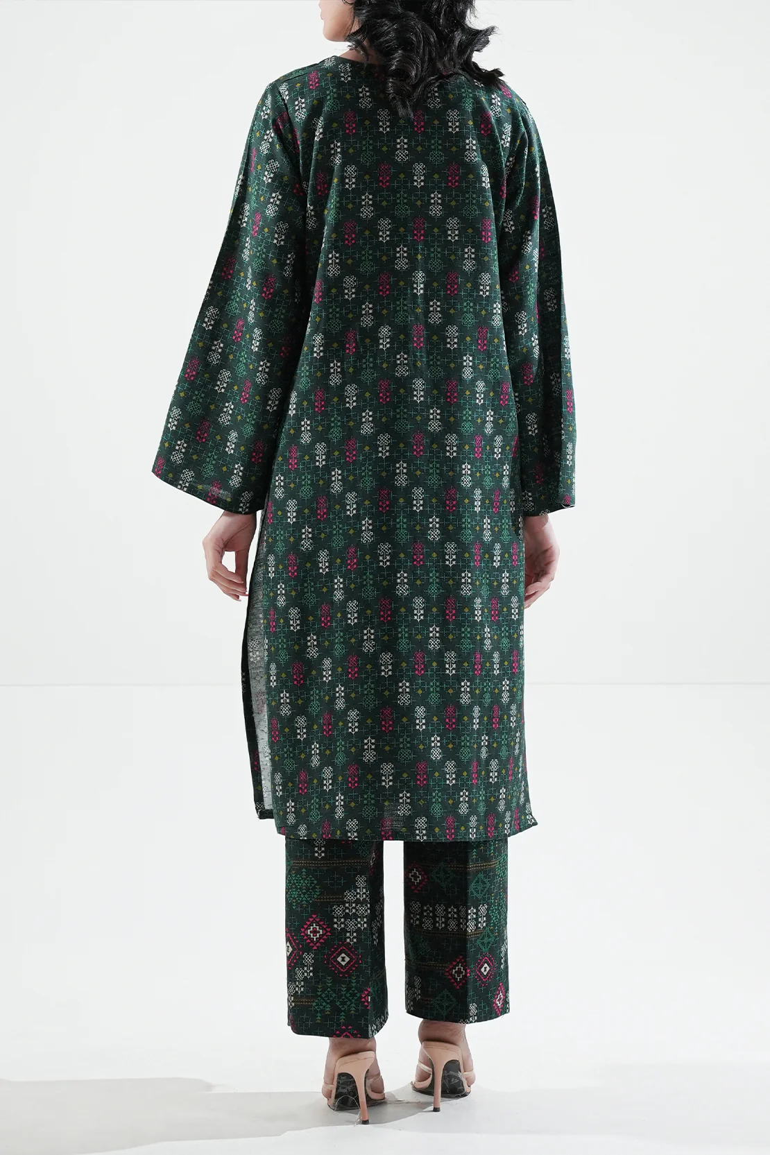 Printed Khaddar Stitched 2 Piece (Shirt/Trouser) - Image 2