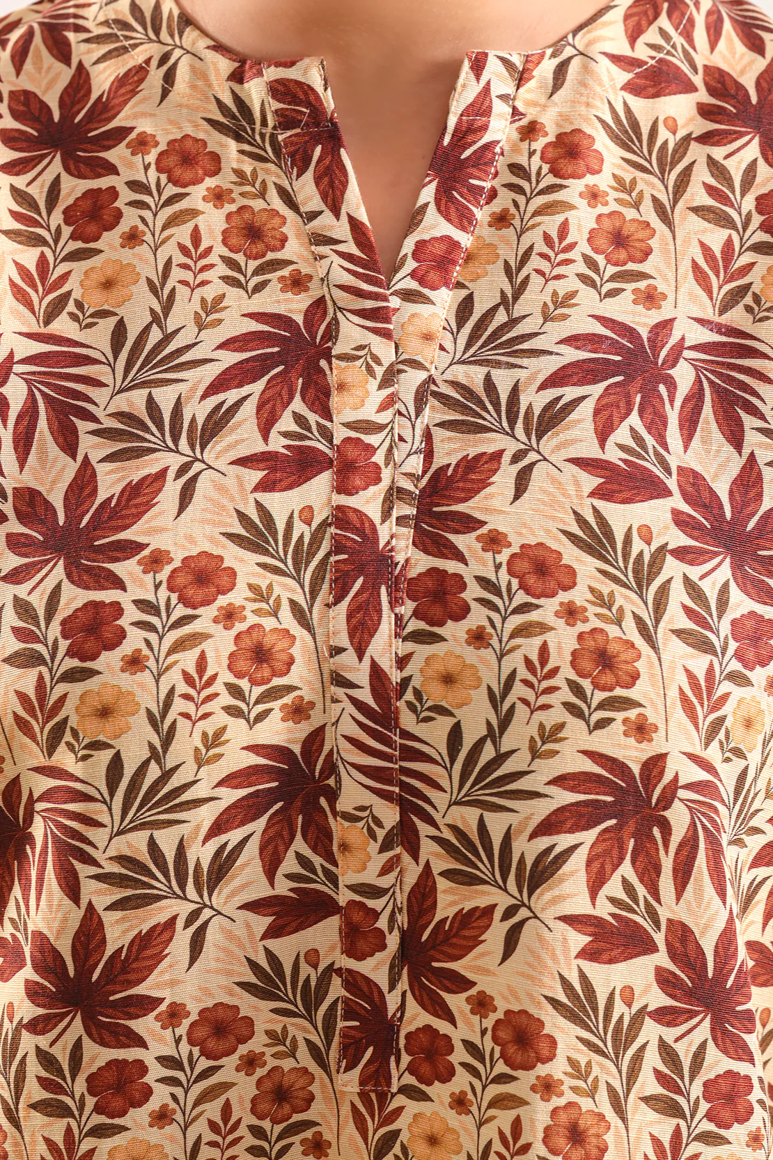 Printed Khaddar Stitched 2 Piece (Shirt/Trouser) - Image 4