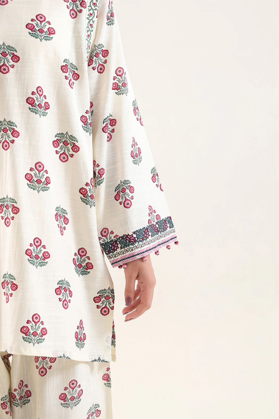 Printed Khaddar Stitched 2 Piece (Shirt/Trouser) - Image 4