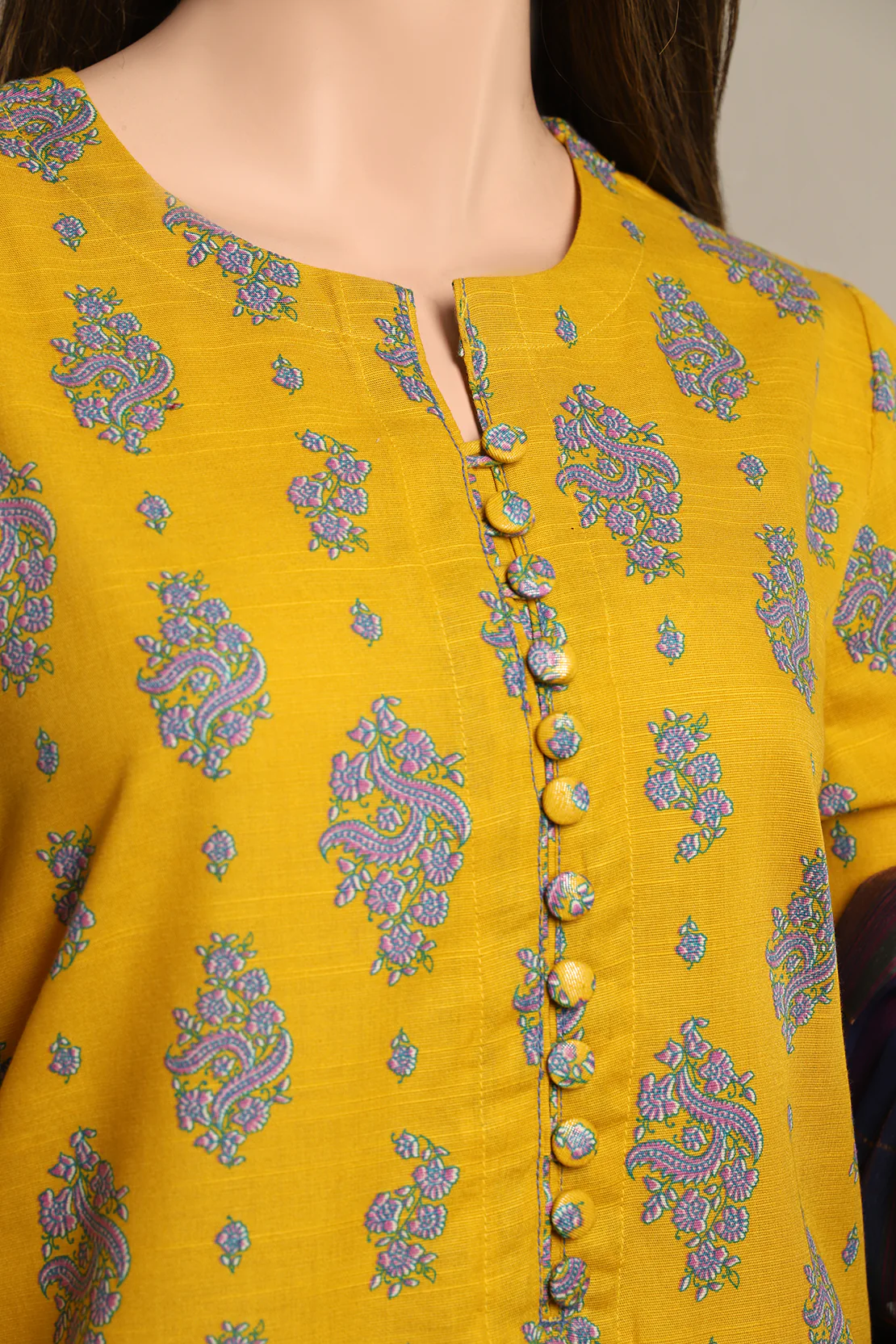 Printed Khaddar Stitched 3 Piece - Image 3
