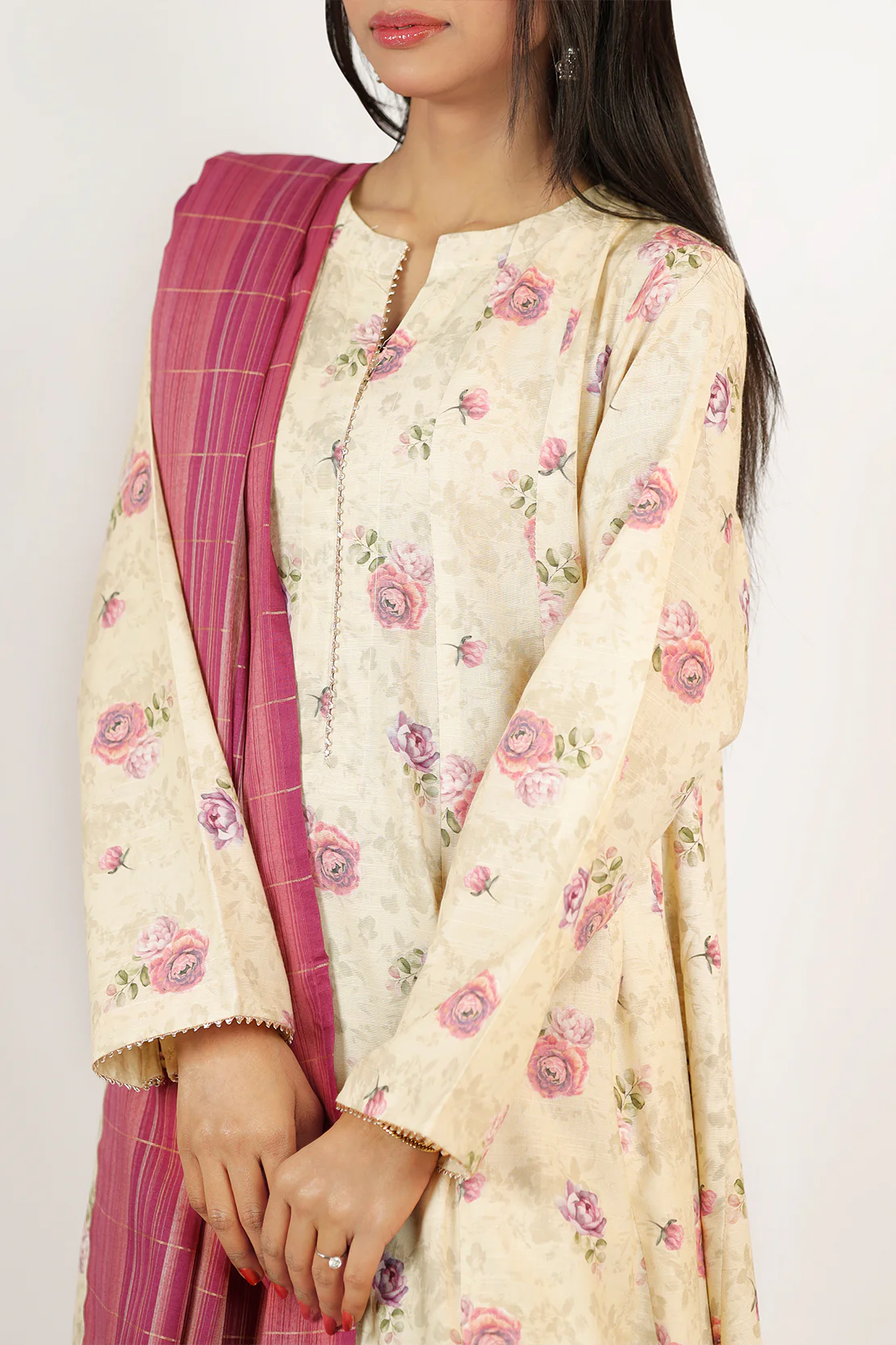 Printed Khaddar Stitched 3 Piece - Image 4