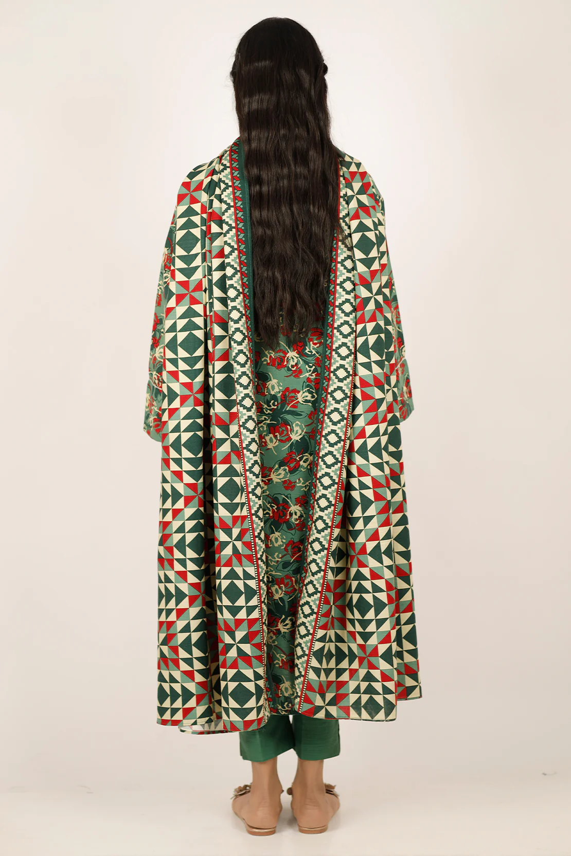 Printed Khaddar Stitched Shirt - Image 3