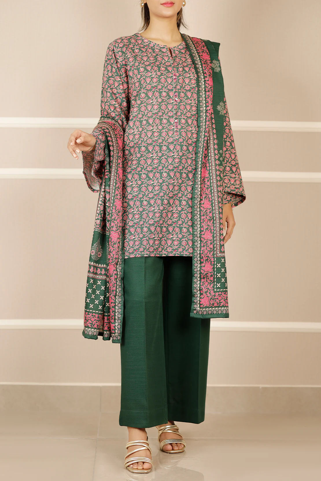 Printed Khaddar Stitched Shirt - Image 3