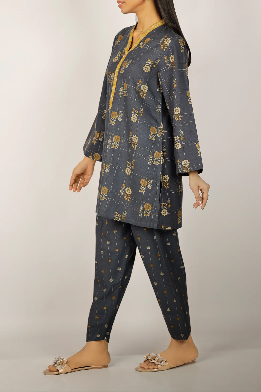 Printed Khaddar Stitched Shirt - Image 5