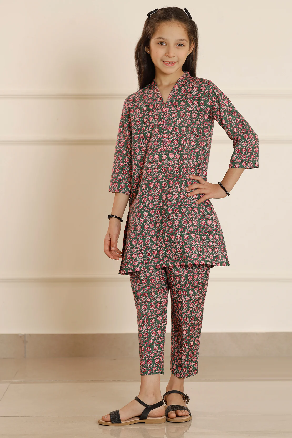 Printed Khaddar Stitched Shirt/trouser For Kids - Image 3