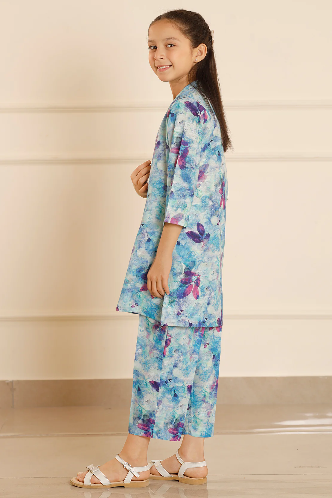 Printed Khaddar Stitched Shirt/trouser For Kids - Image 3